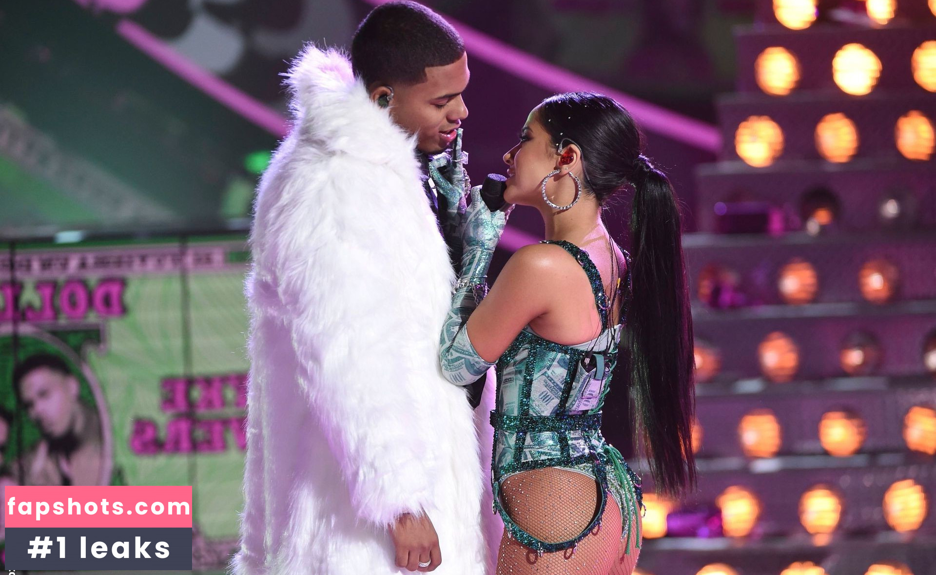 Becky G Nahé úniky fotek pouze od fanoušků #849 - Fapshots