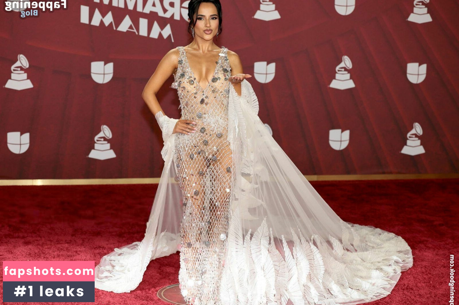 Becky G Nahé úniky fotek pouze od fanoušků #95 - Fapshots