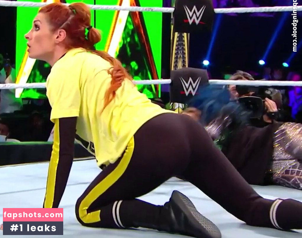 Becky Lynch gallery photo #139