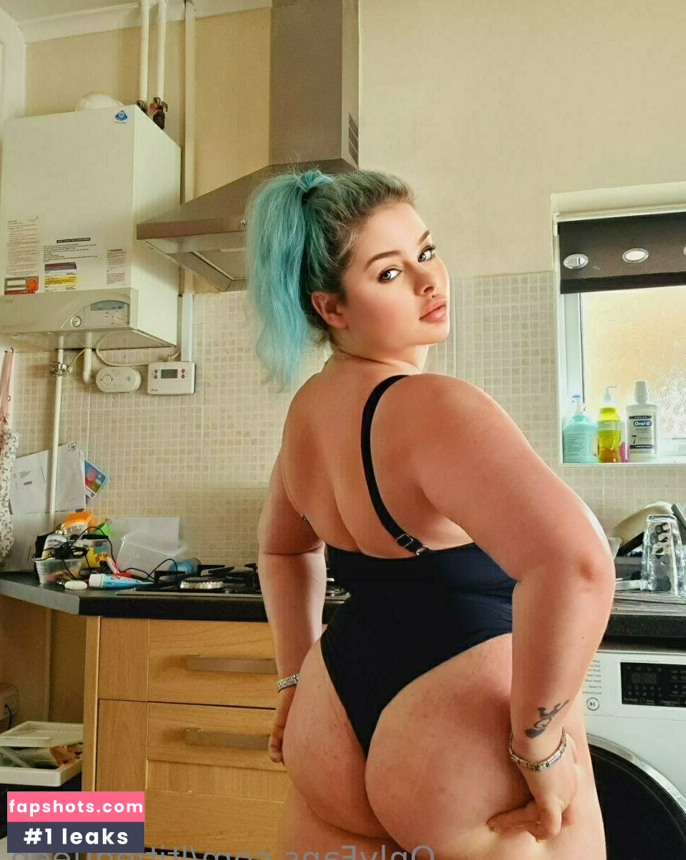 beckybeeofficial gallery photo #13