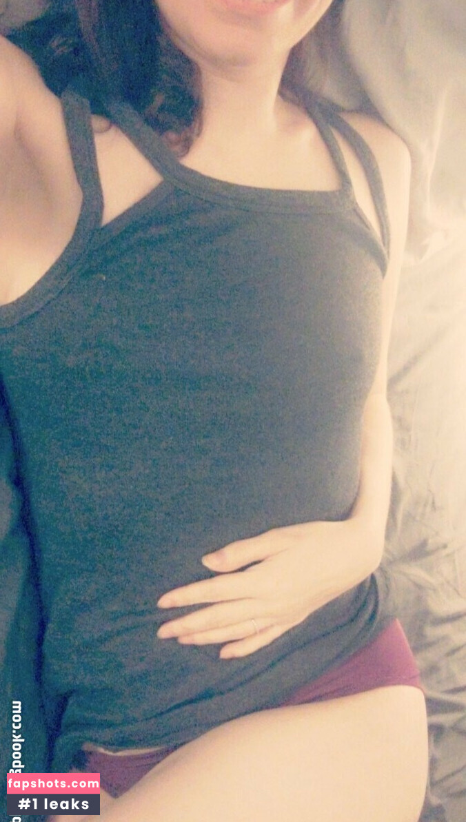 bedroom_eyes gallery photo #5