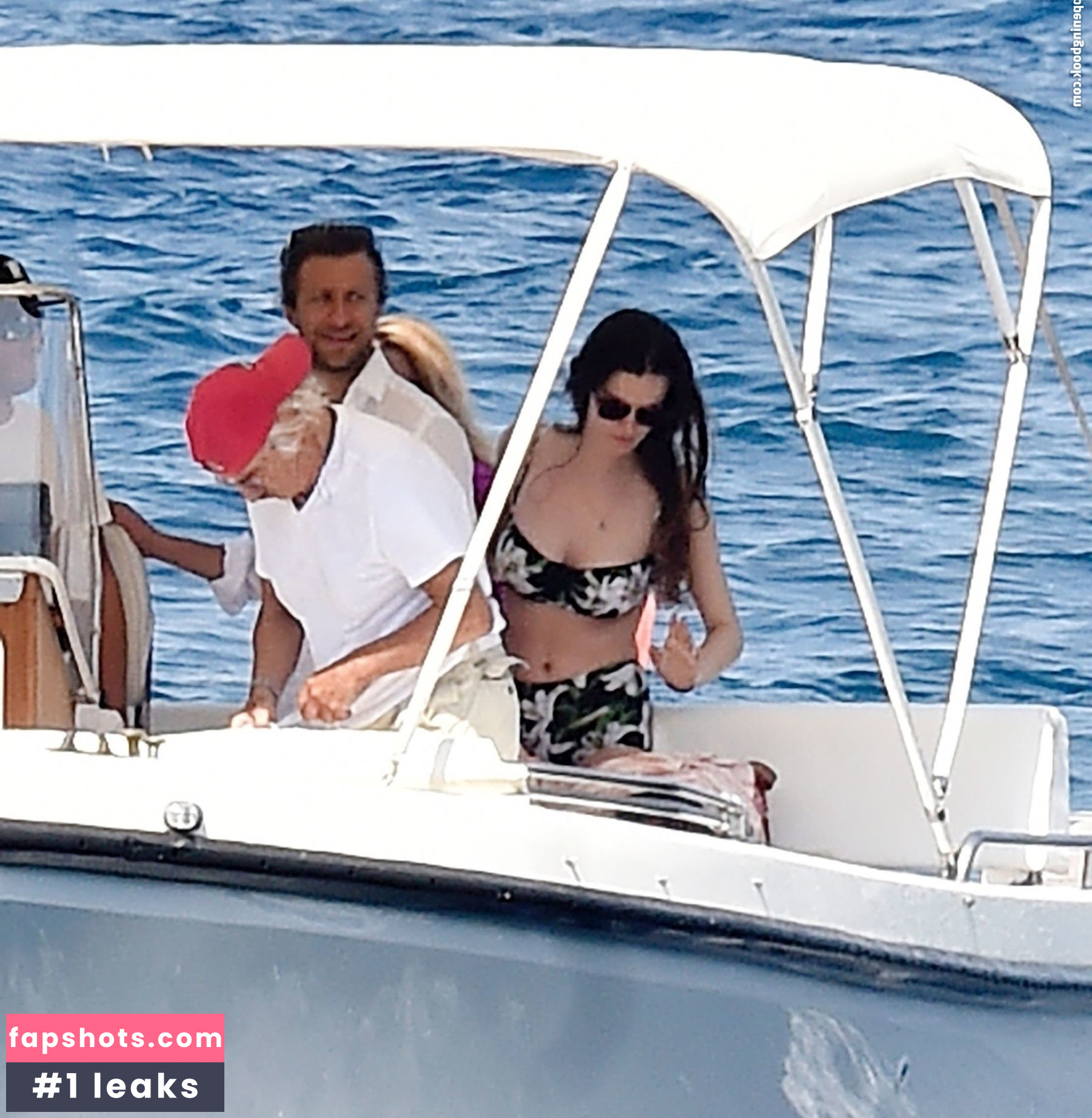 Bee Shaffer Nude Leaks OnlyFans Photos #15 - LeakJerk