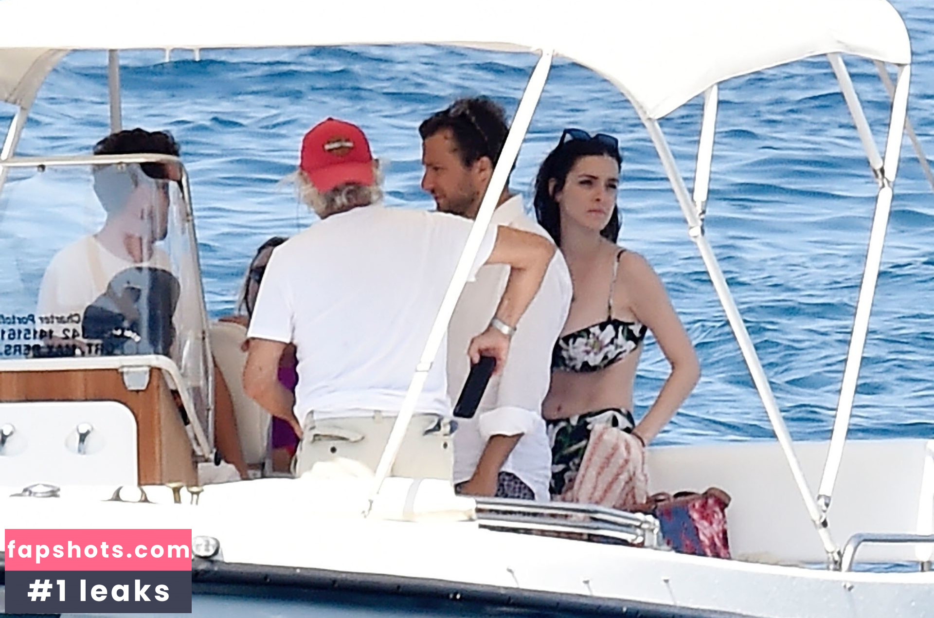 Bee Shaffer gallery photo #6