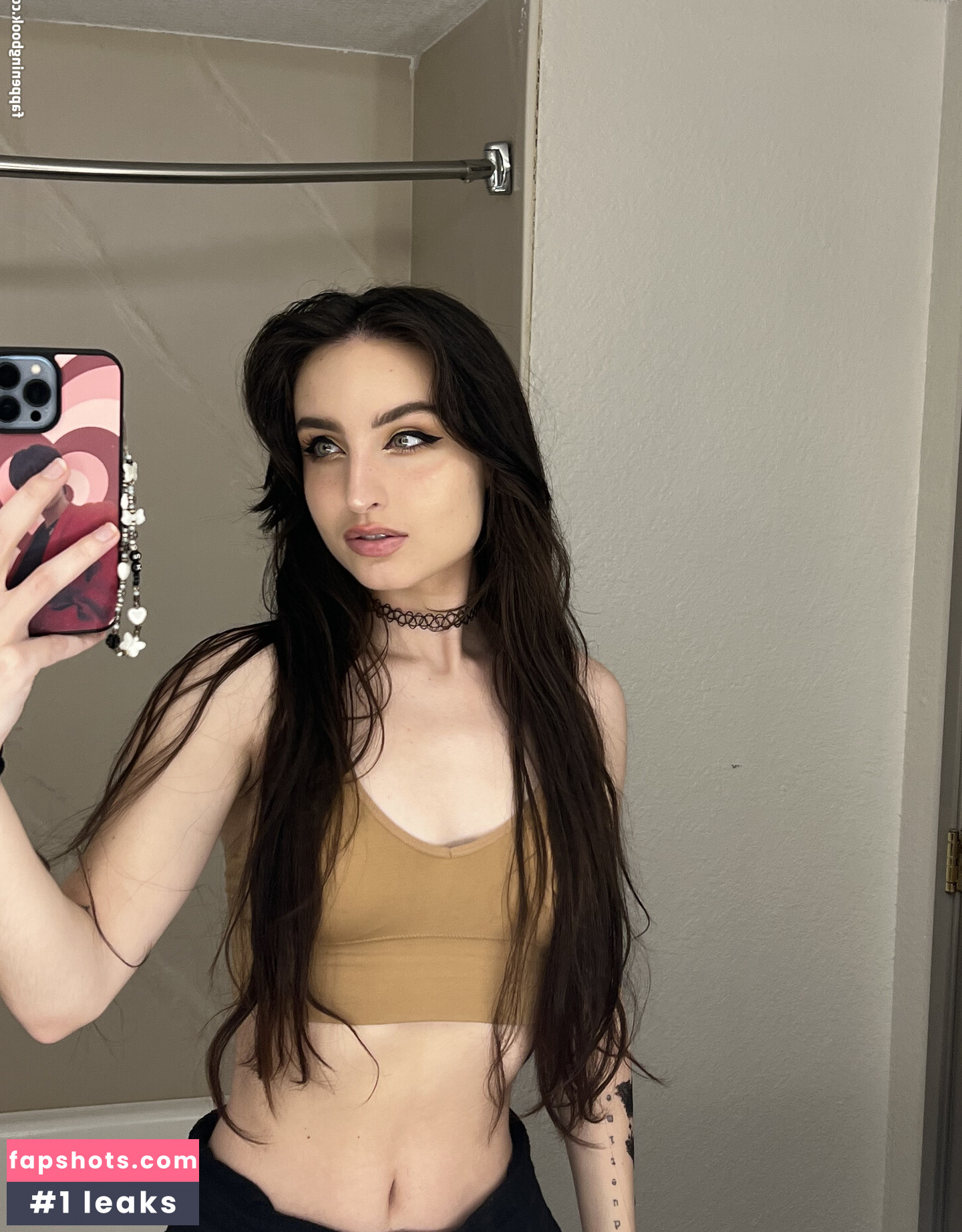 Beebee ASMR gallery photo #108