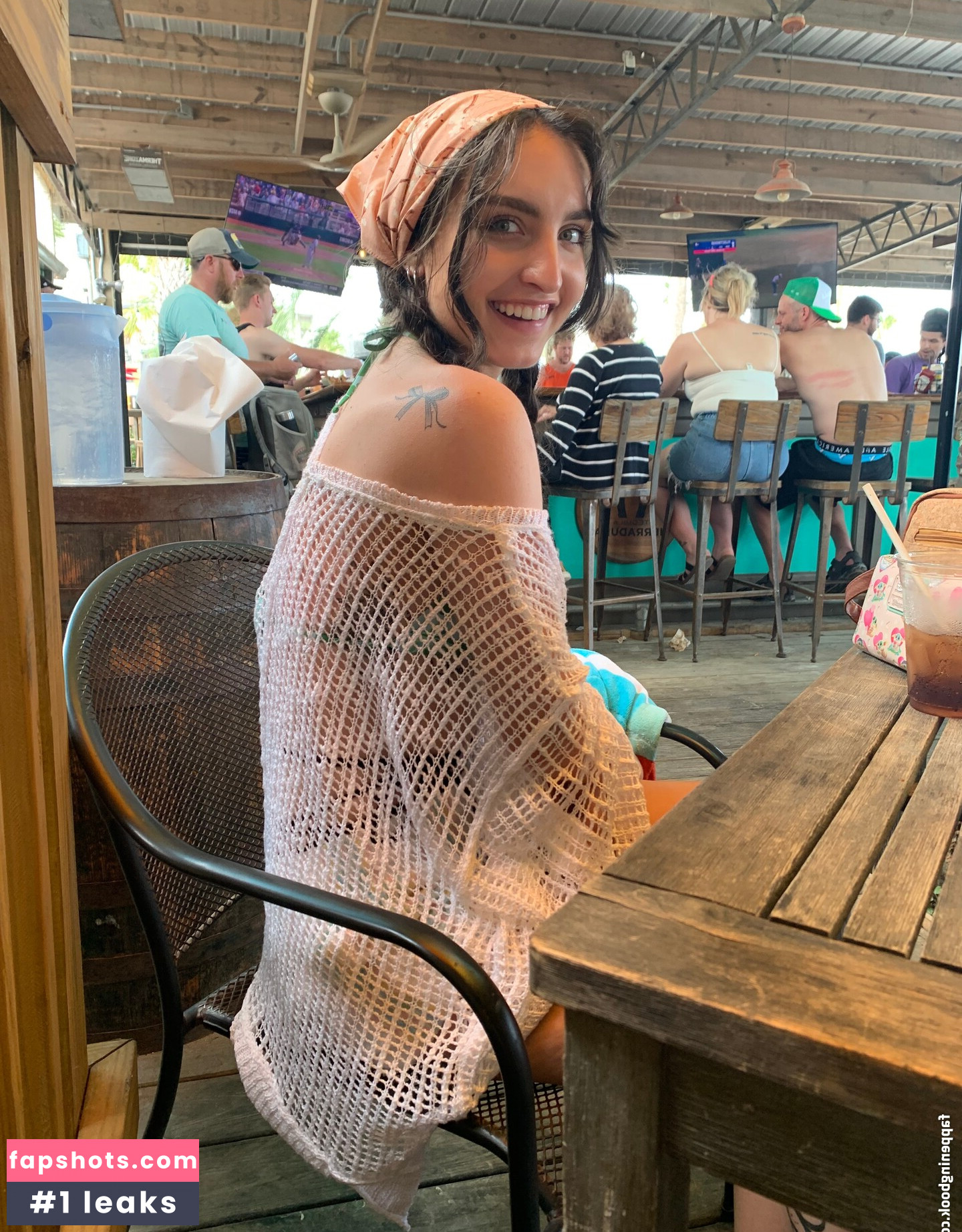 Beebee ASMR gallery photo #139