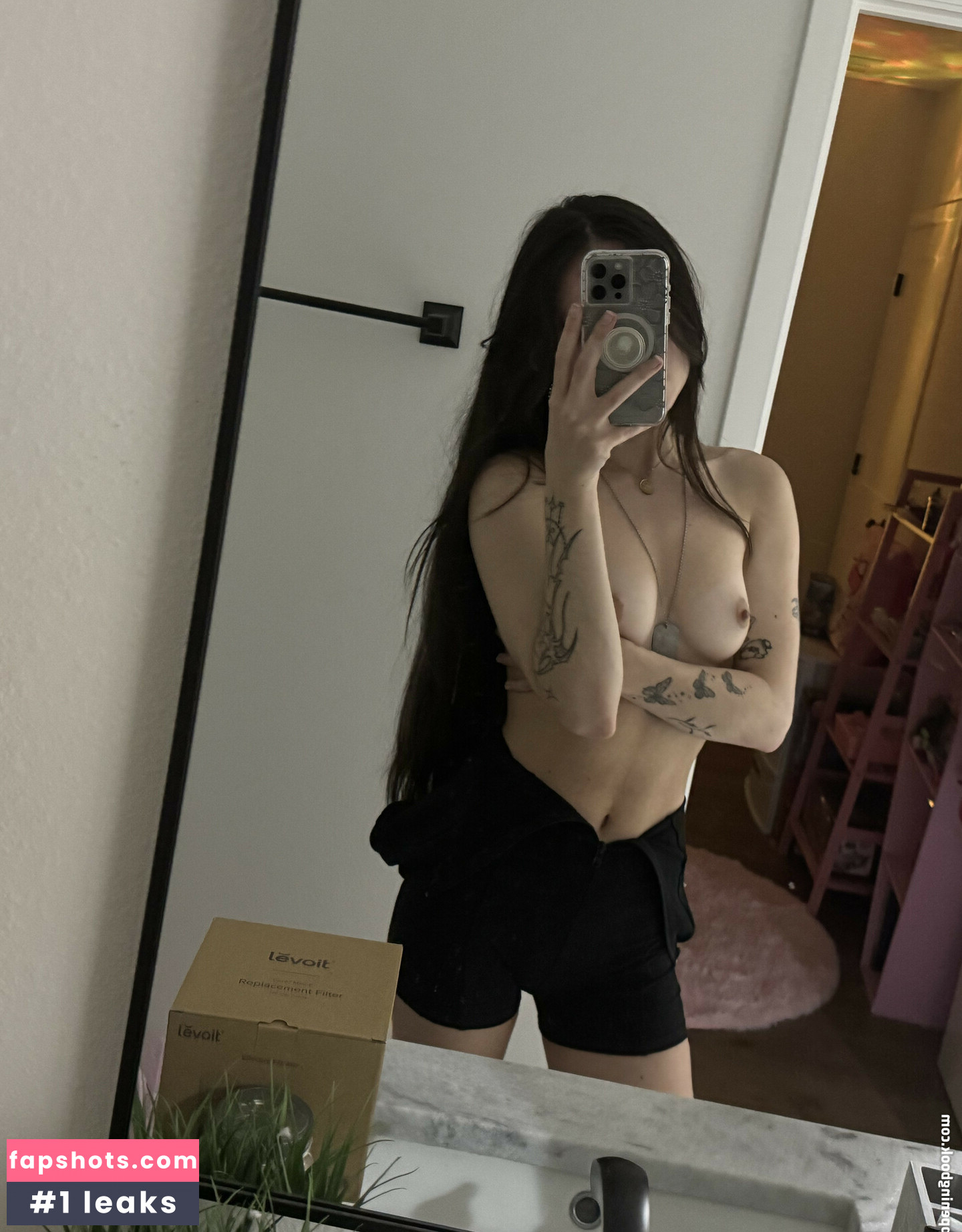 Beebee ASMR gallery photo #15