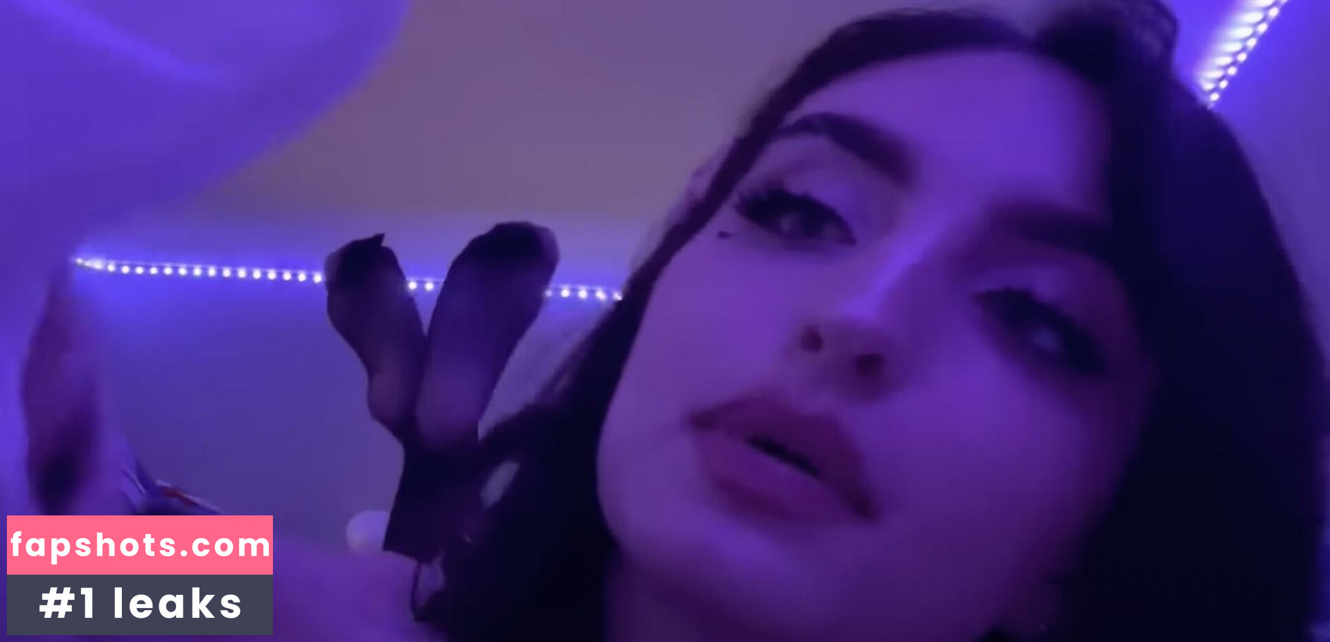 Beebee ASMR gallery photo #156