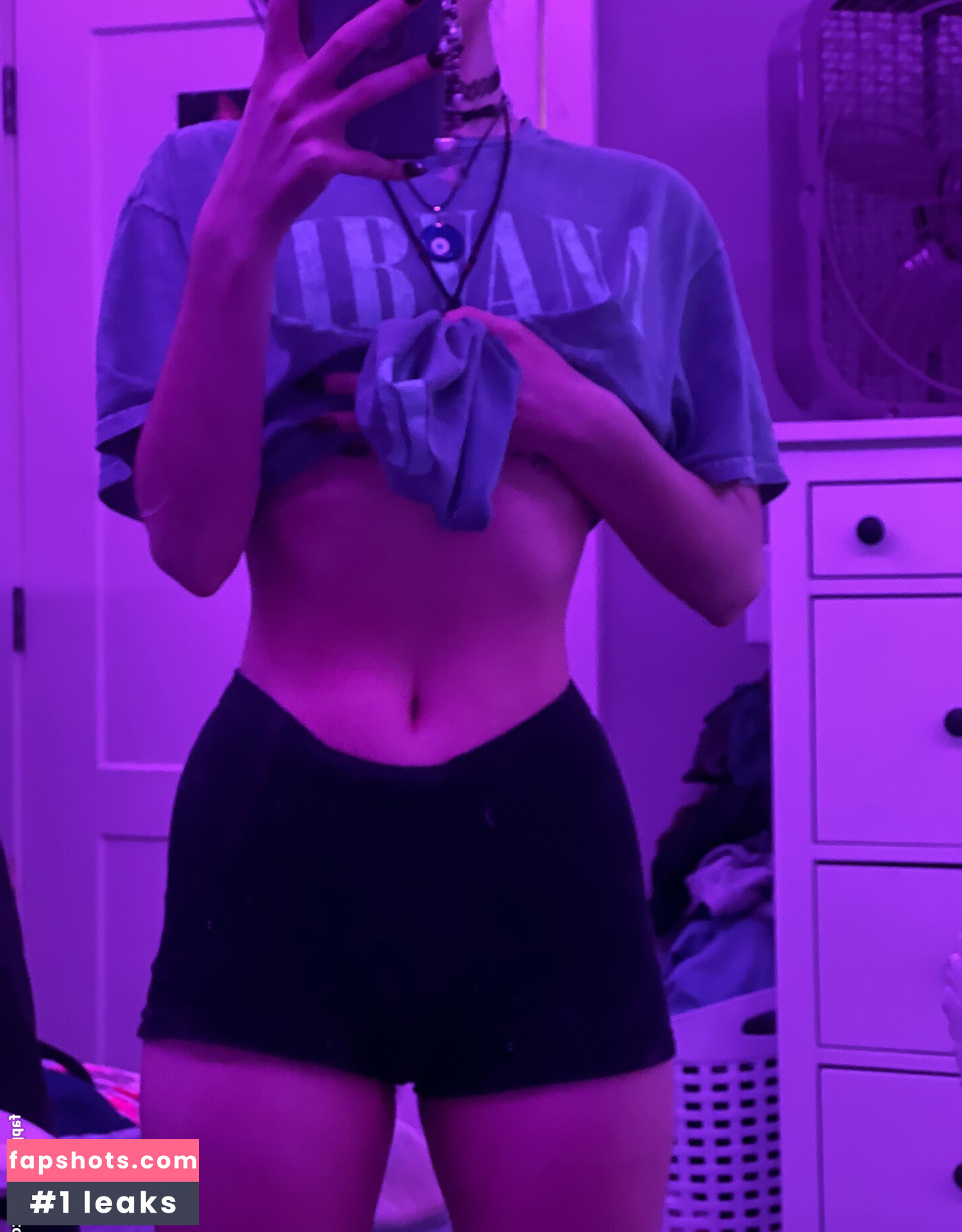 Beebee ASMR gallery photo #168