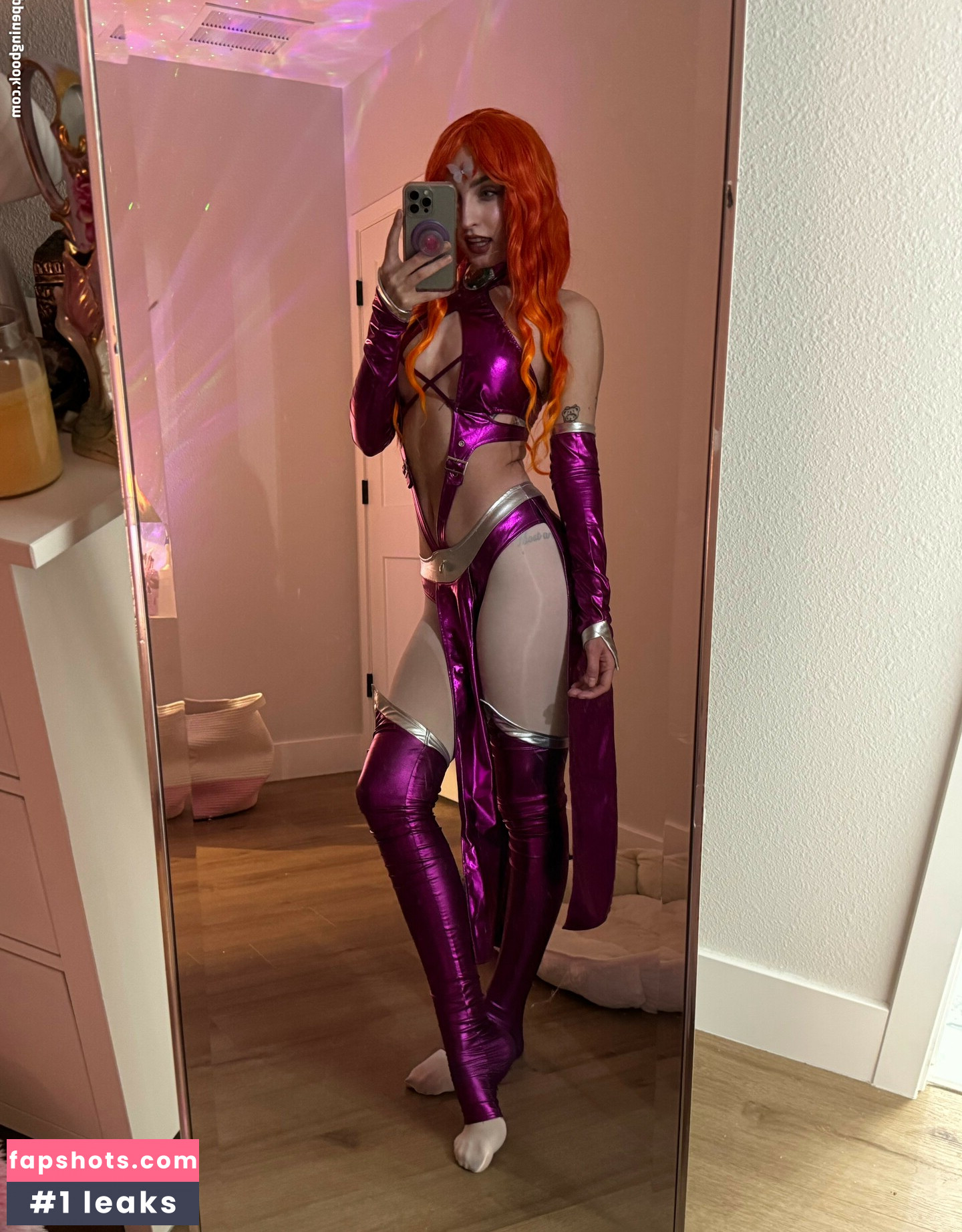 Beebee ASMR gallery photo #46