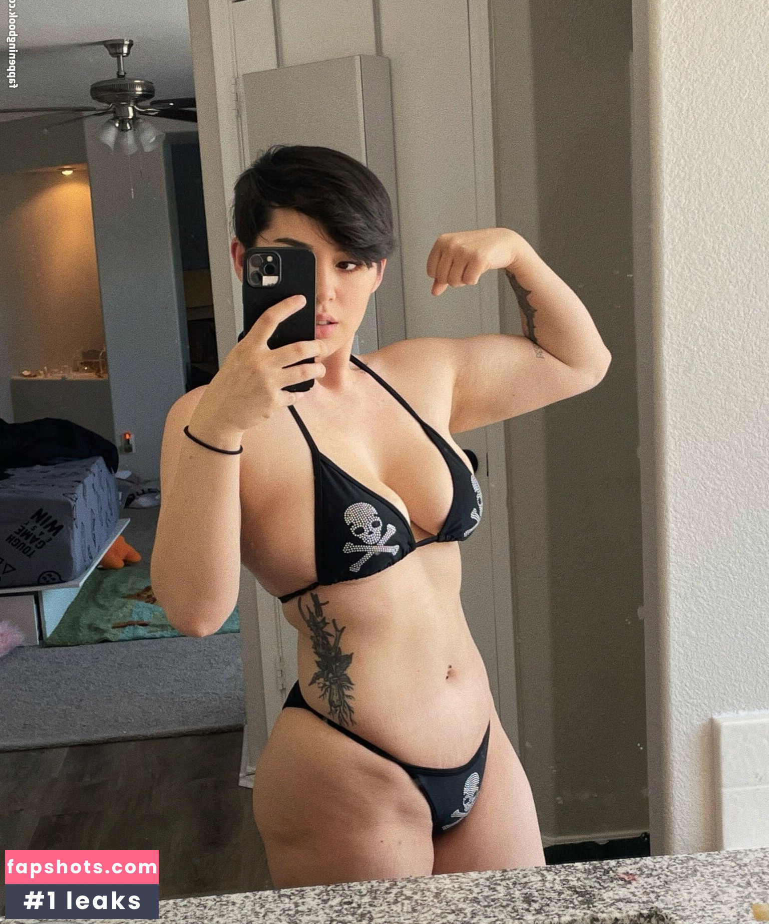 Beebinch gallery photo #15