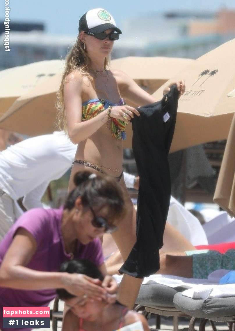 Behati Prinsloo Nahé úniky fotek pouze od fanoušků #157 - Fapshots