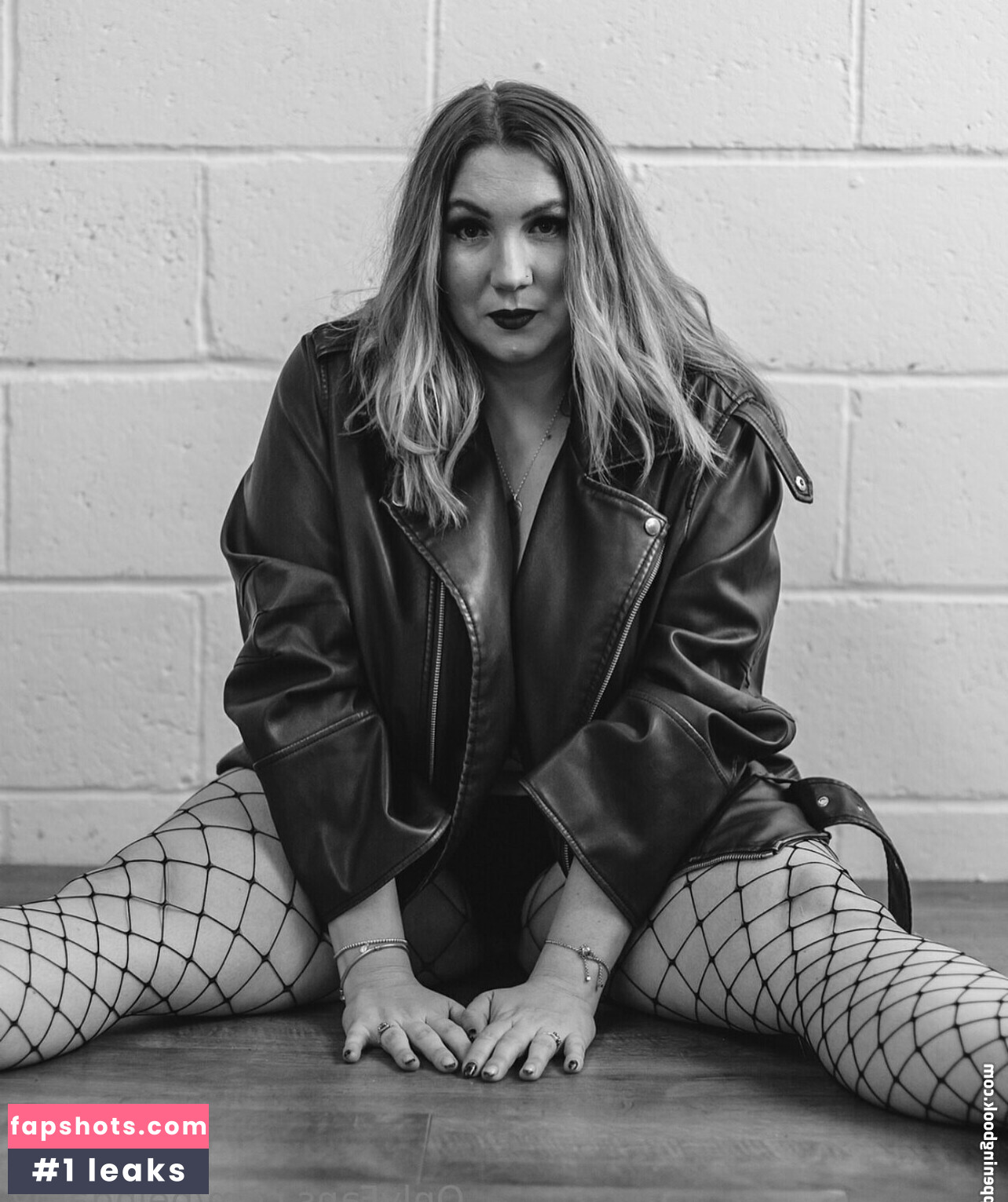 beingamy gallery photo #21