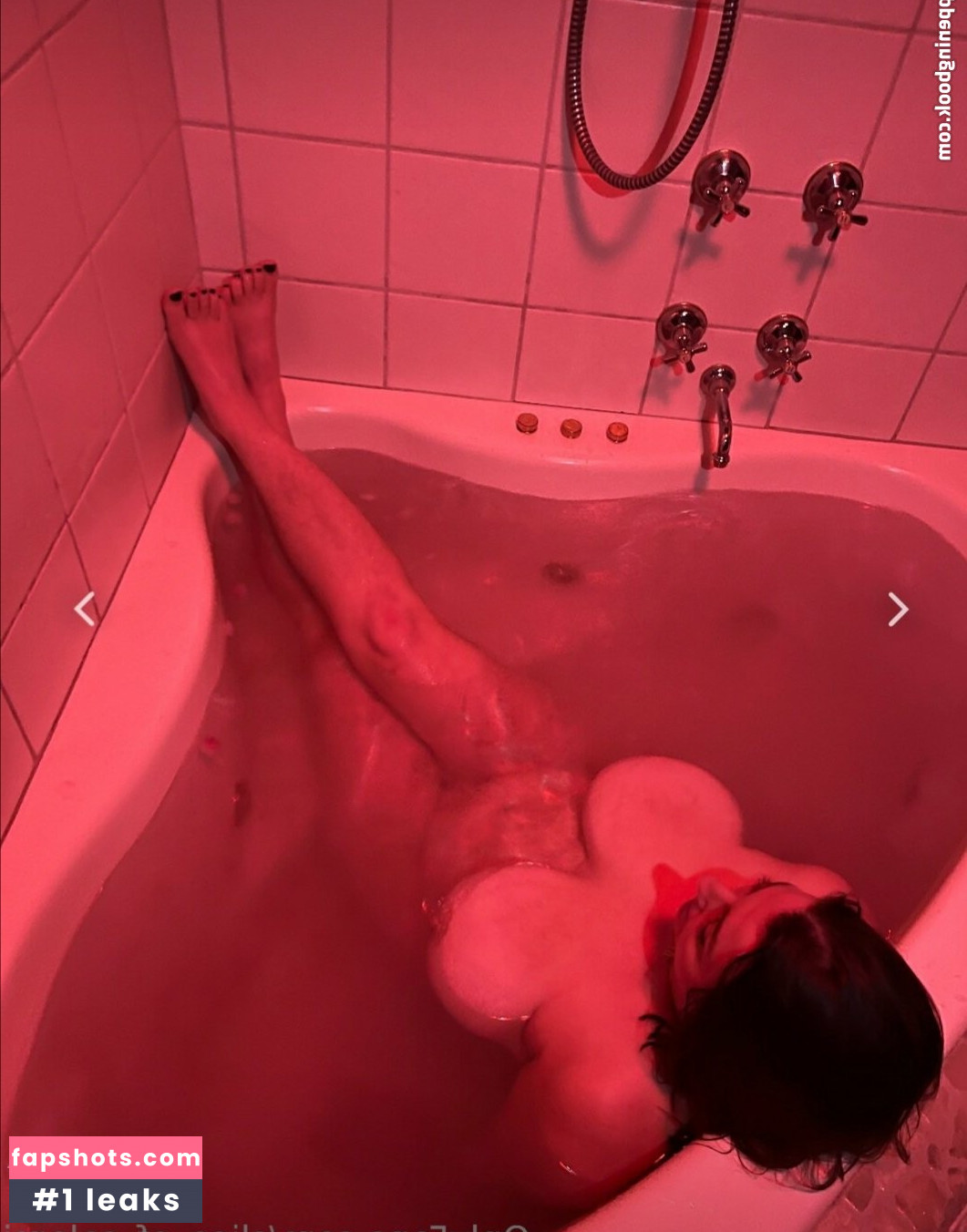 Bel Larcombe Filtración Desnuda OnlyFans Foto #8 - Fapshots