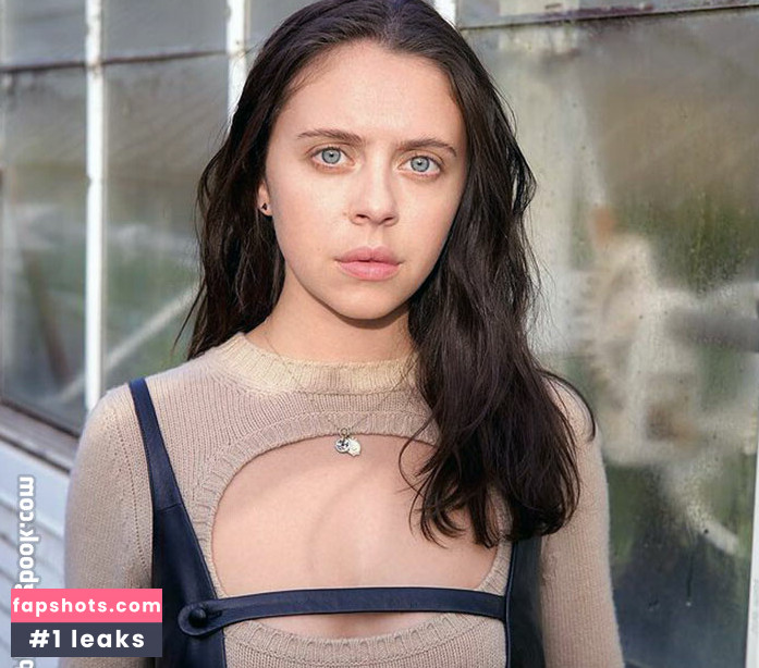Bel Powley gallery photo #12