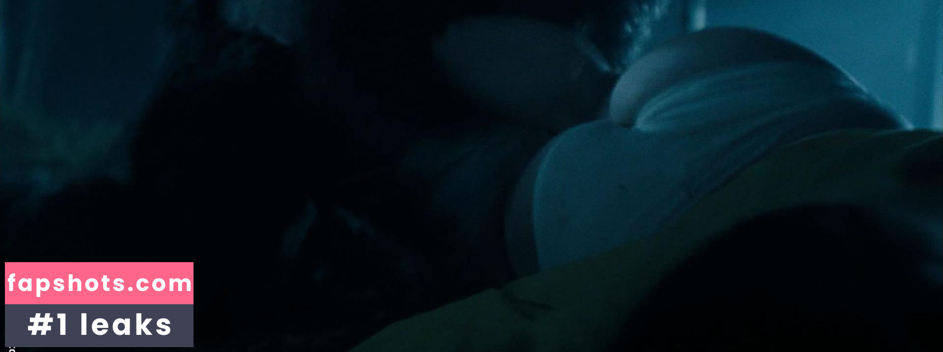 Bel Powley gallery photo #57