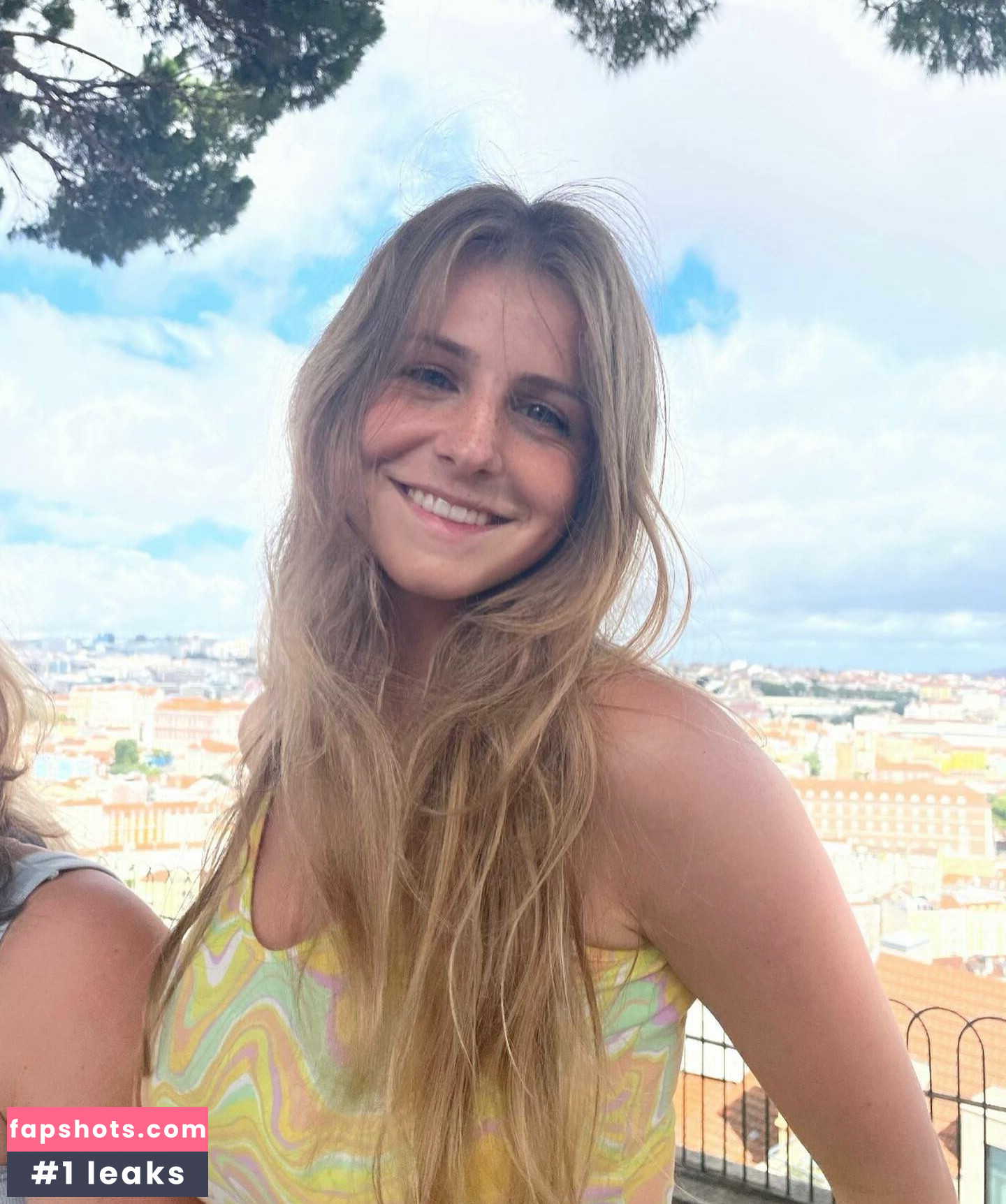 Bela S gallery photo #14