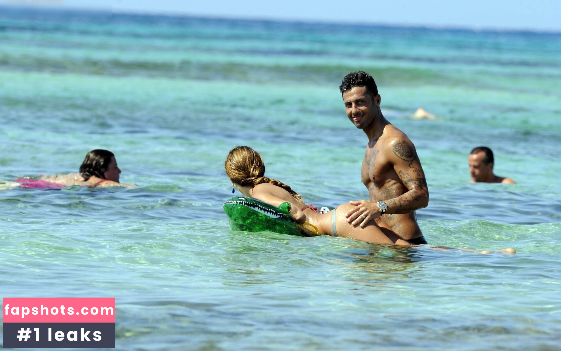 Belen Rodriguez Nahé úniky fotek pouze od fanoušků #13 - Fapshots