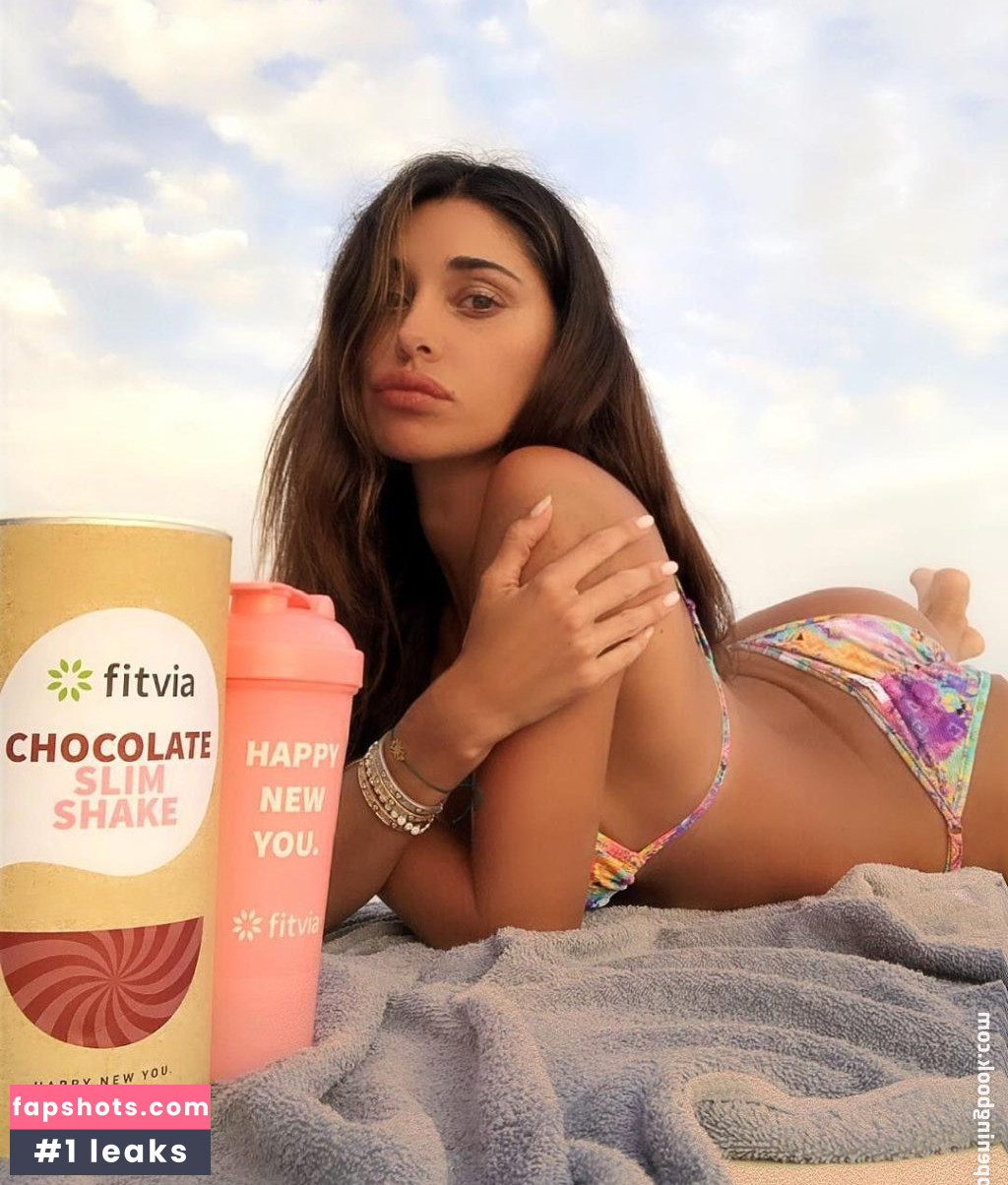 Belen Rodriguez Nahé úniky fotek pouze od fanoušků #199 - Fapshots