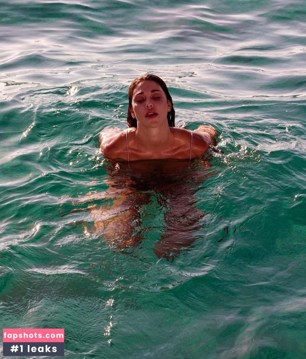 Belen Rodriguez Nahé úniky fotek pouze od fanoušků #403 - Fapshots