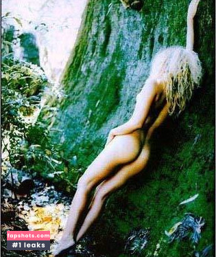 Belinda Emmett gallery photo #5