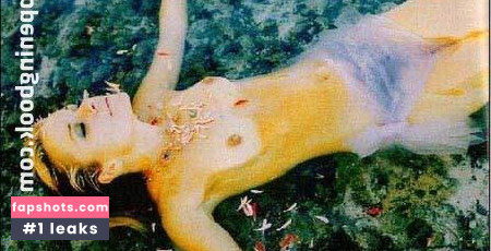 Belinda Emmett gallery photo #6