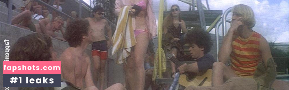 Belinda Montgomery nude babe gallery