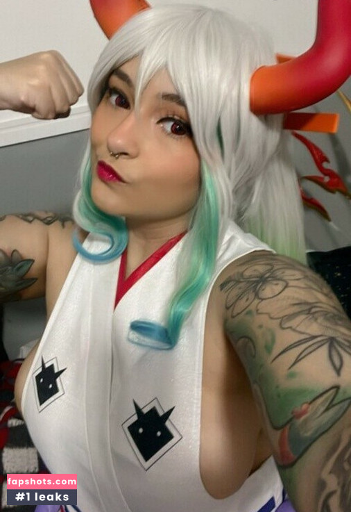 Belkitsune nude babe gallery