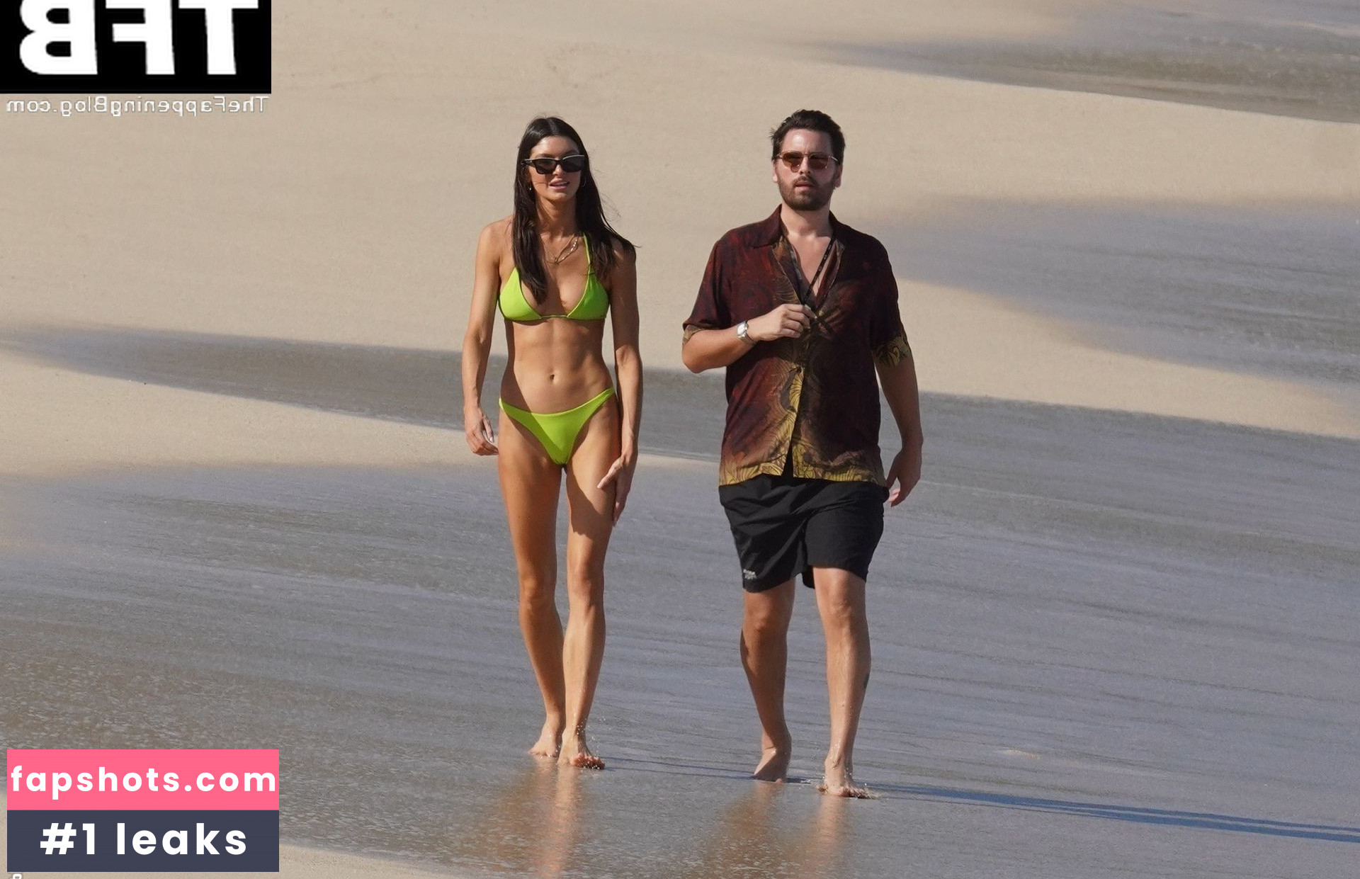 Bella Banos gallery photo #25