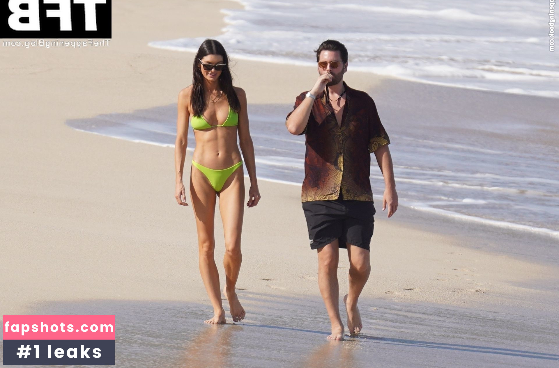 Bella Banos gallery photo #32