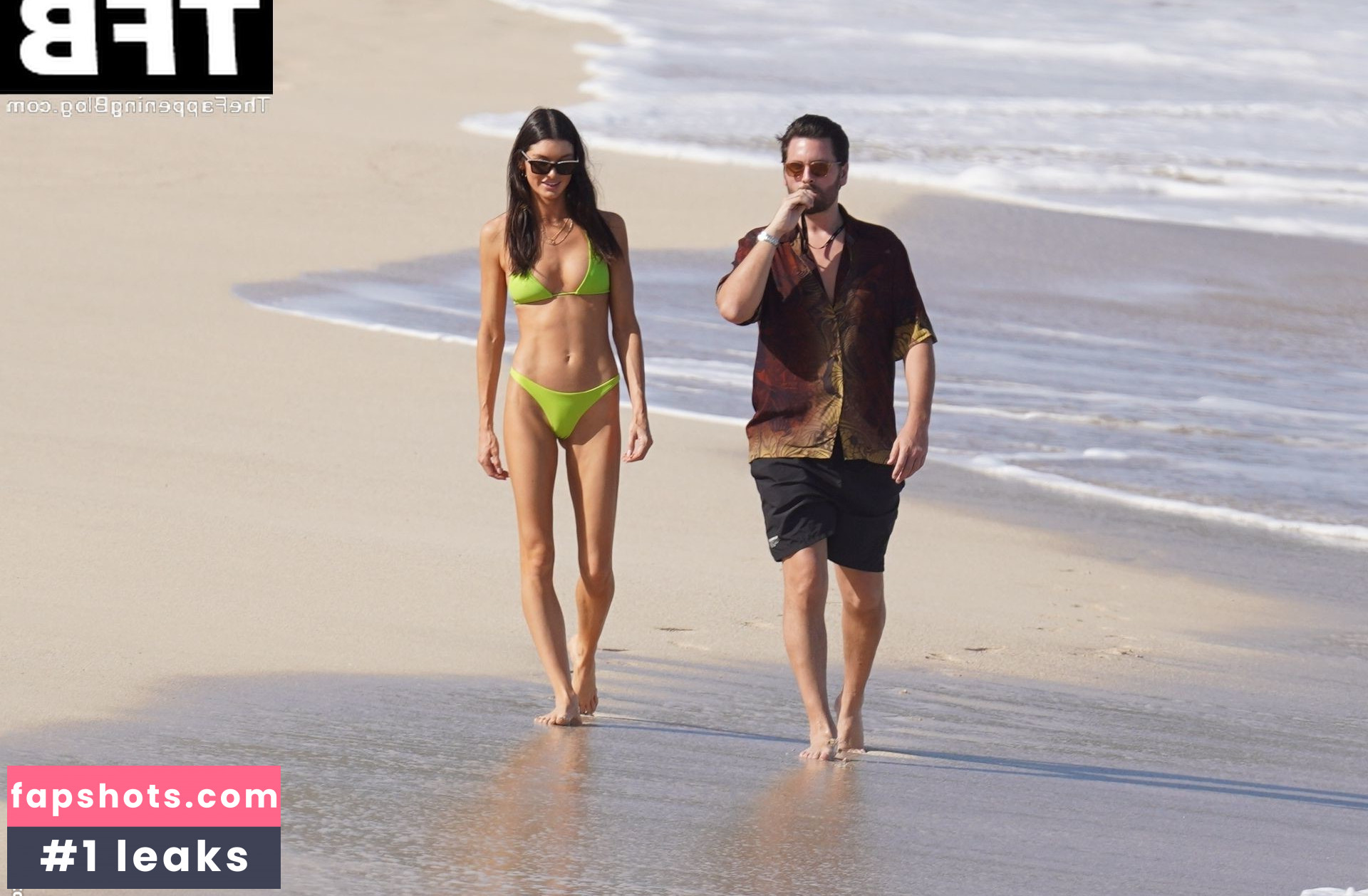 Bella Banos gallery photo #33