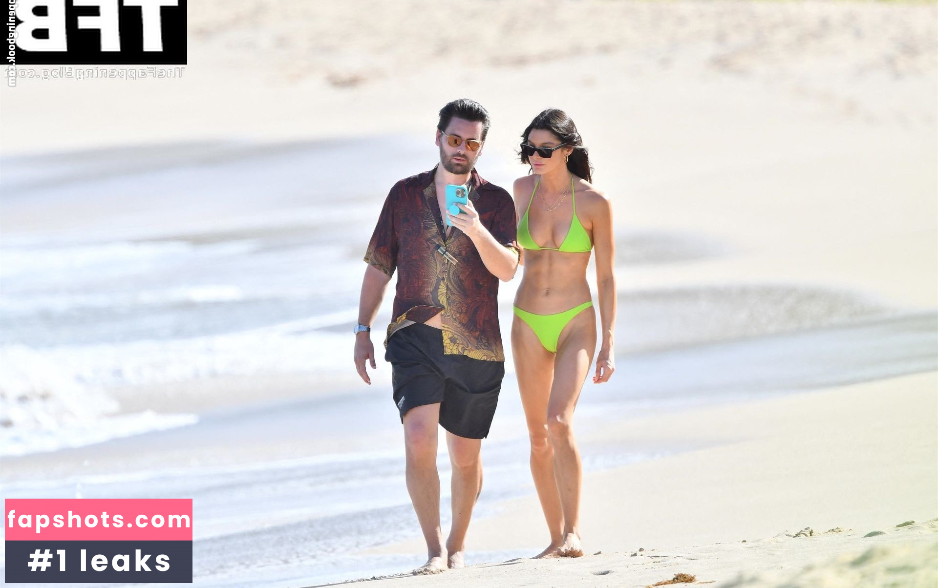 Bella Banos gallery photo #36