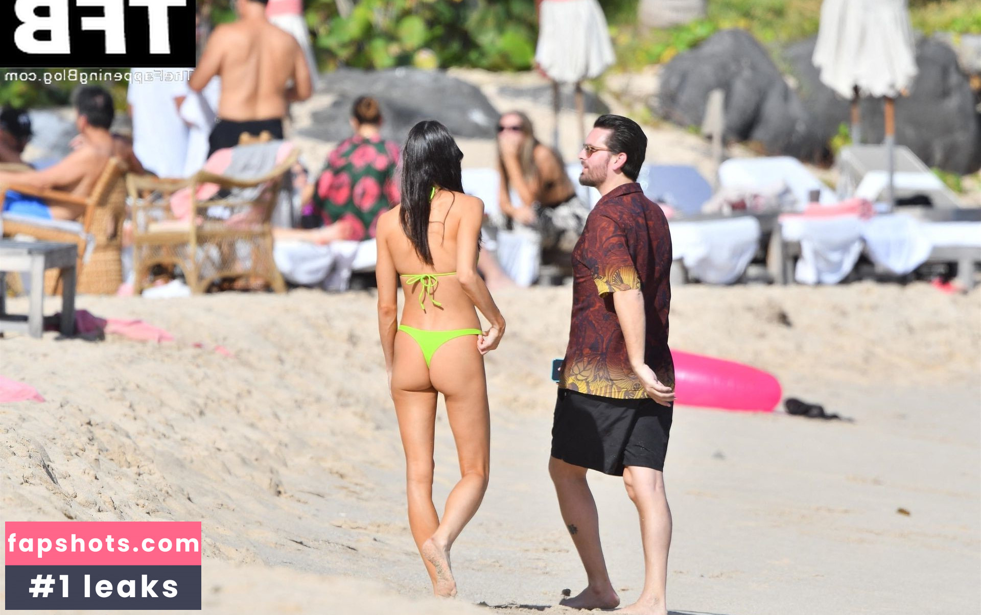 Bella Banos gallery photo #39