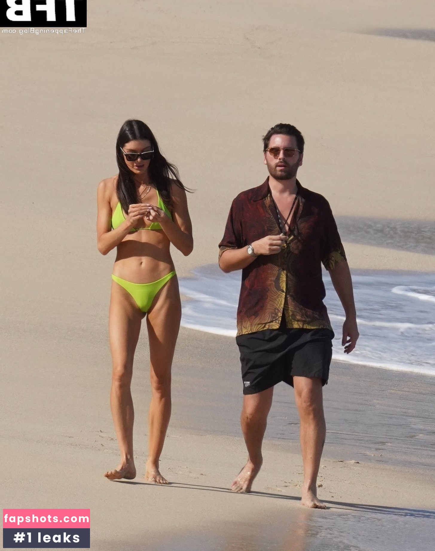 Bella Banos gallery photo #9