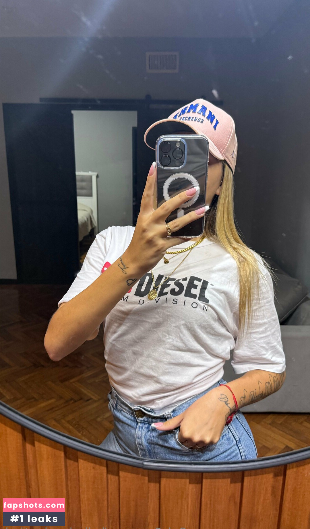 bella_bombastisch gallery photo #28