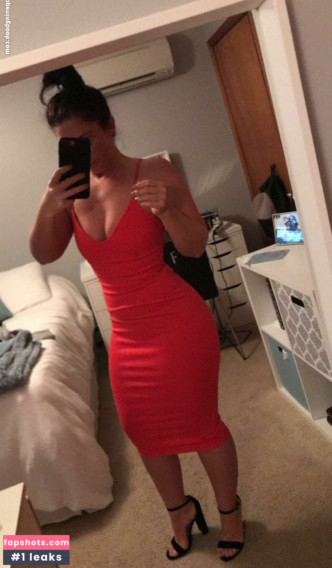 bella_booti gallery photo #22