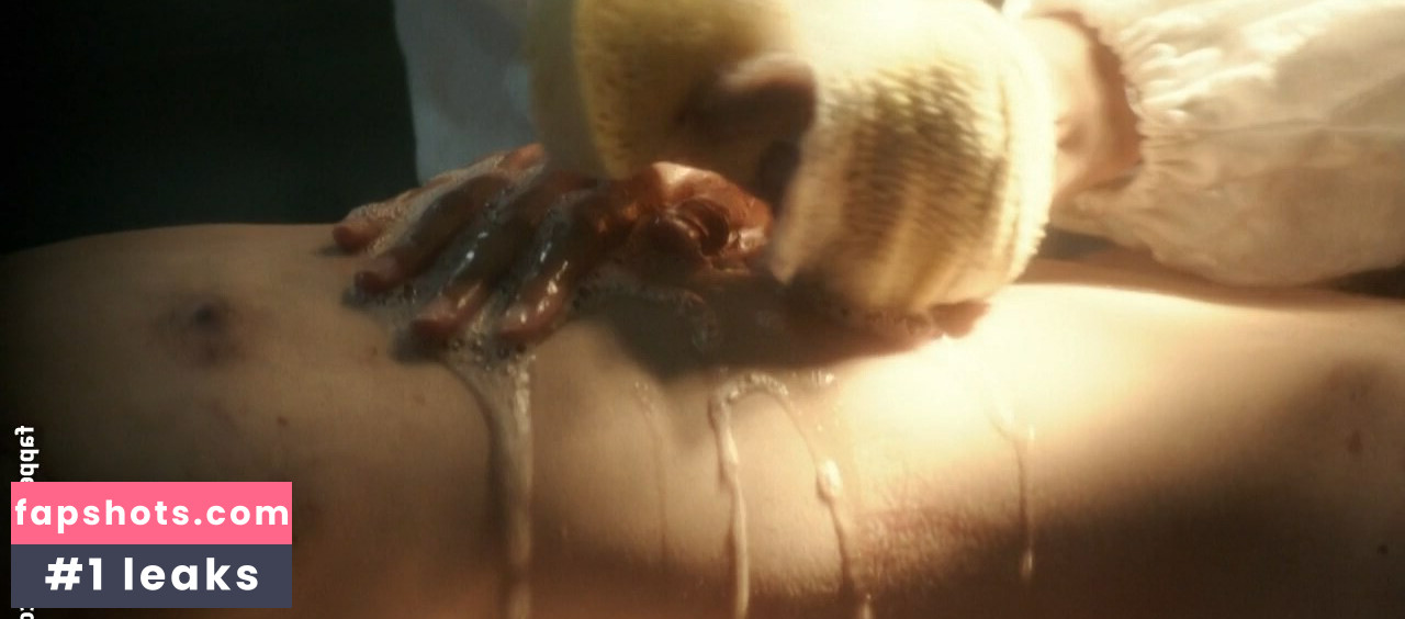 Bella Dayne gallery photo #6