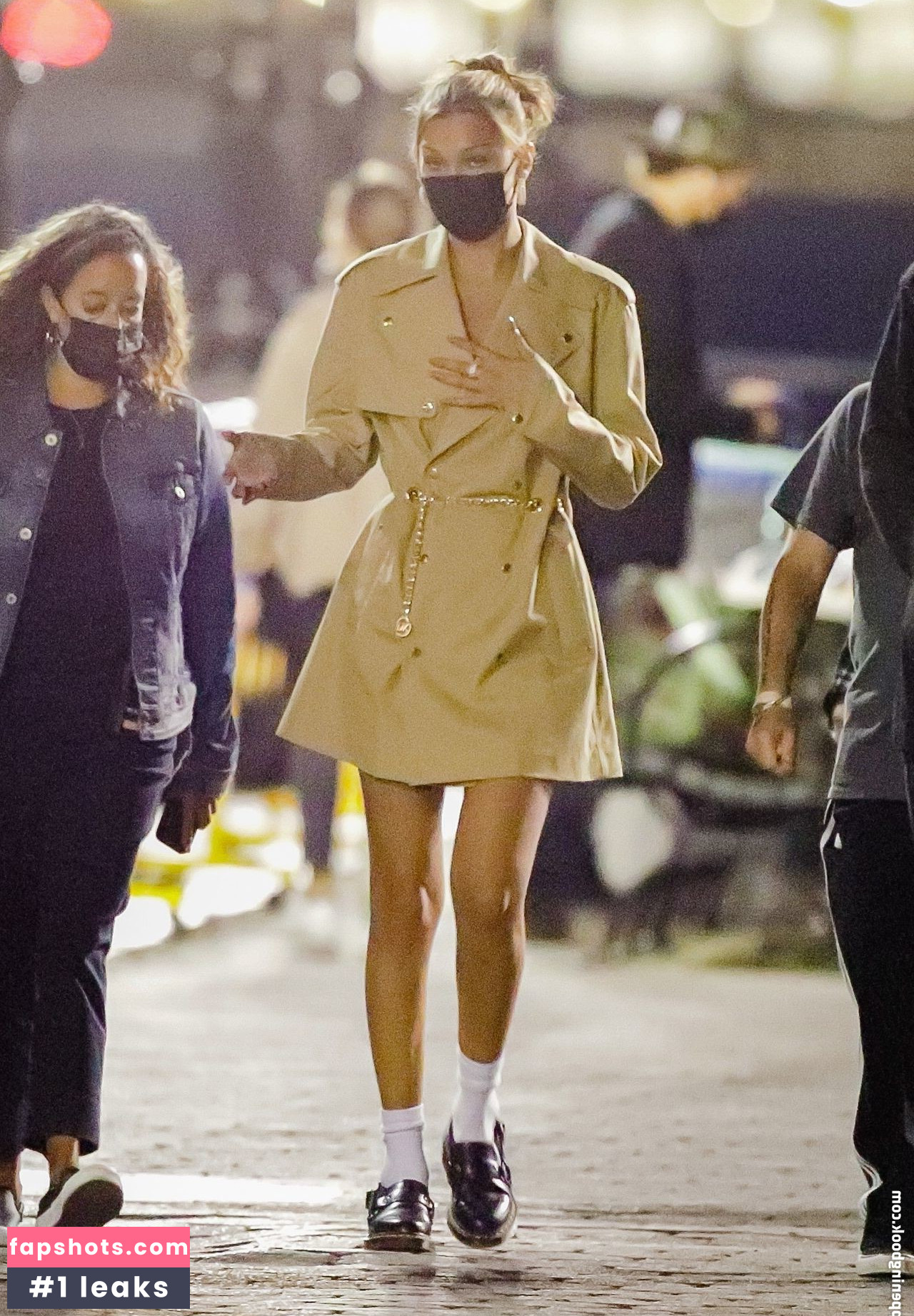 Bella Hadid gallery photo #1131