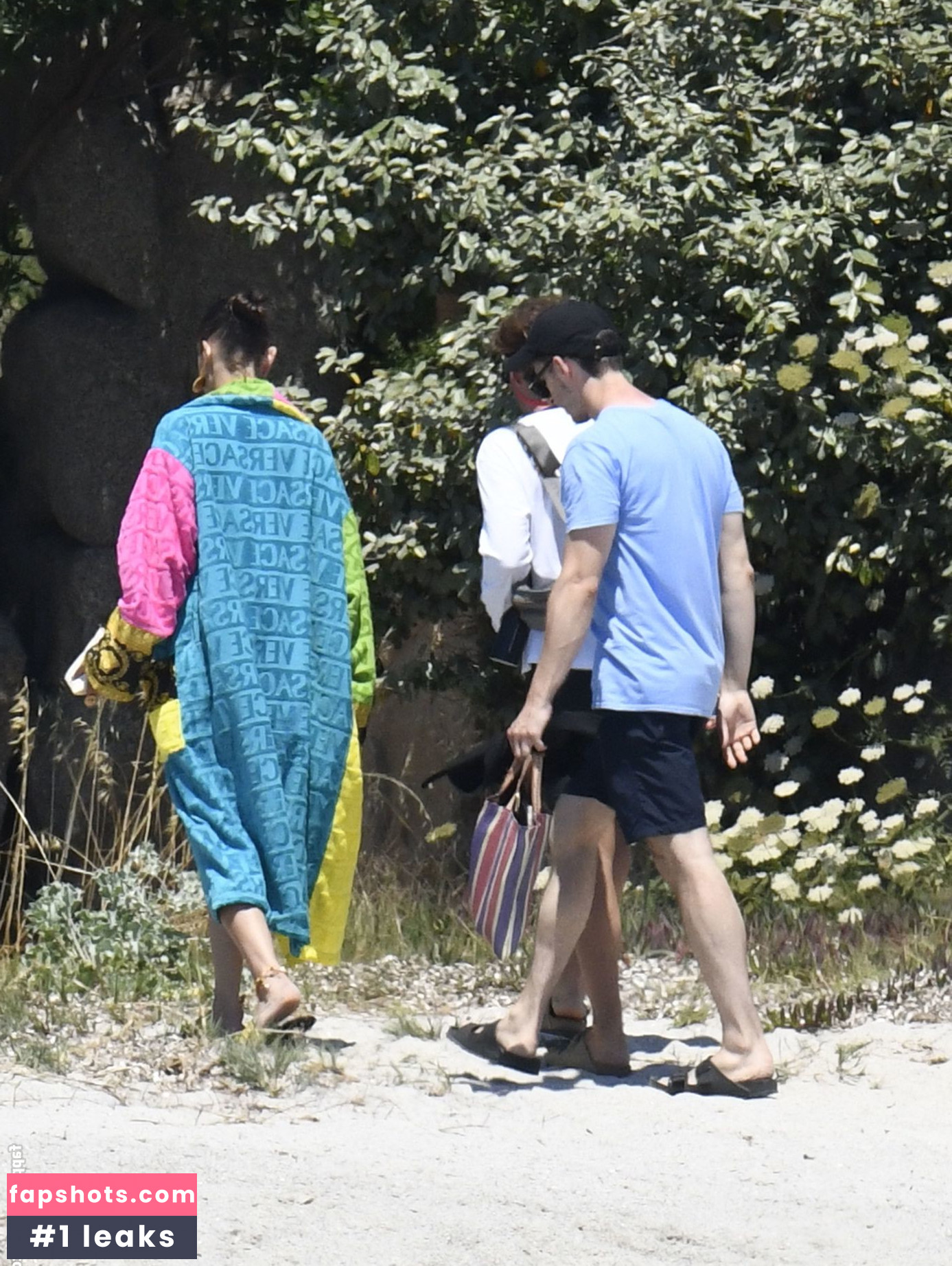 Bella Hadid gallery photo #1174