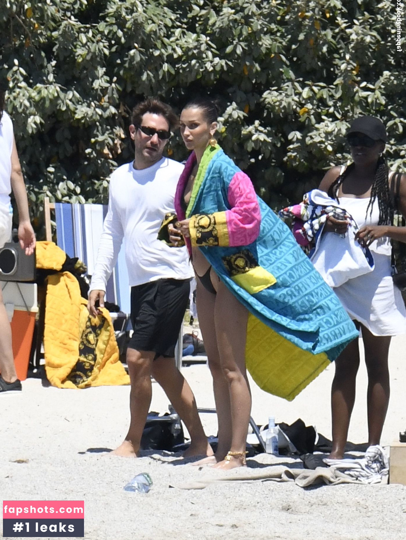 Bella Hadid gallery photo #1180