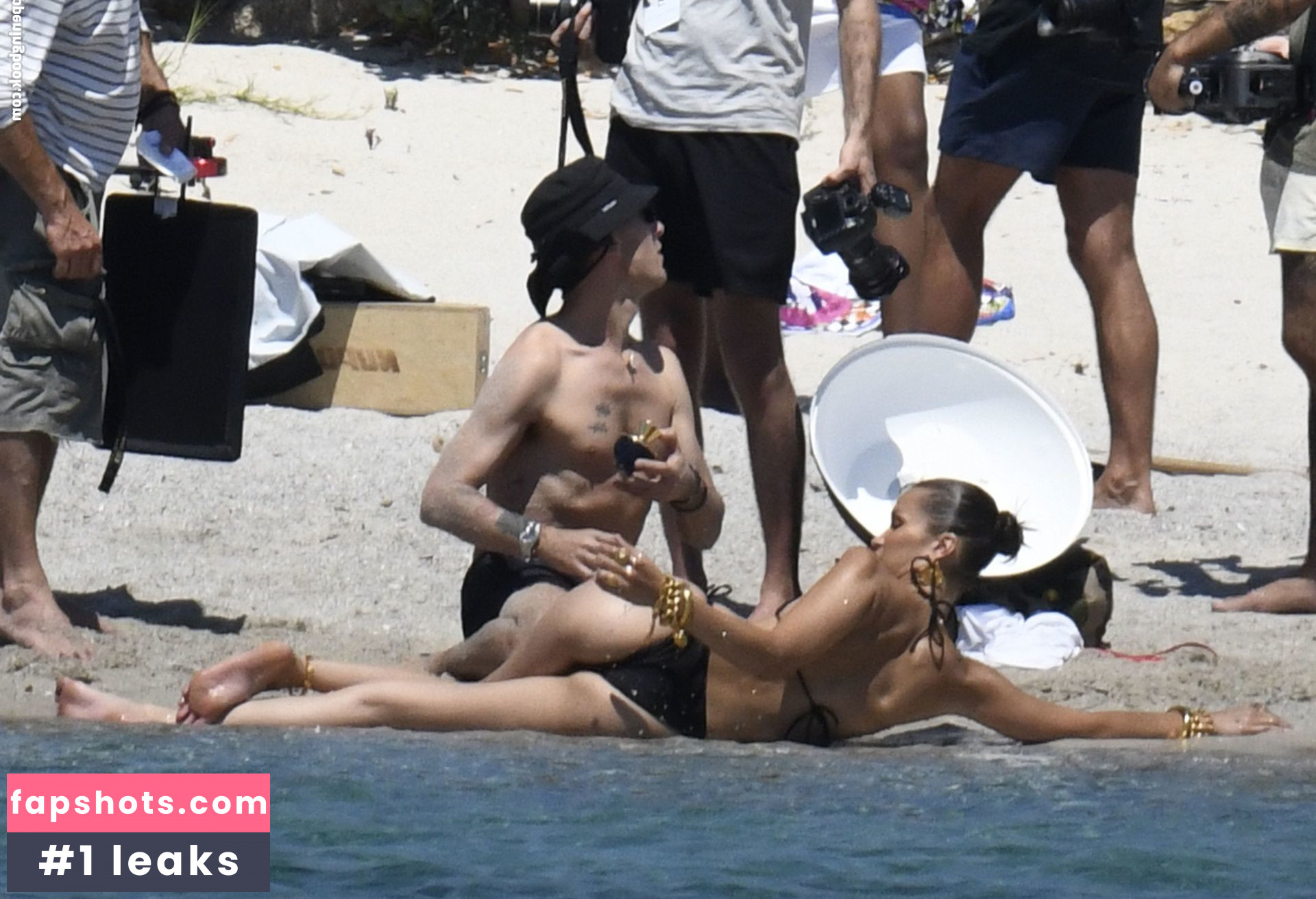 Bella Hadid gallery photo #1188