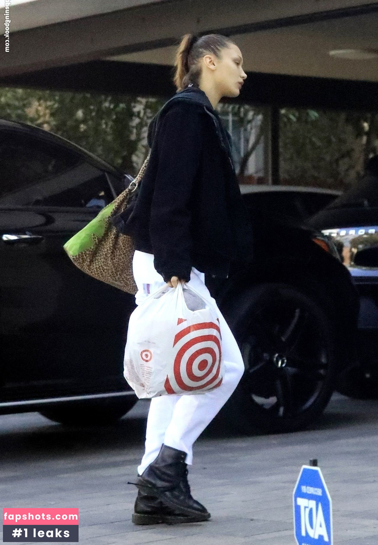 Bella Hadid gallery photo #1230
