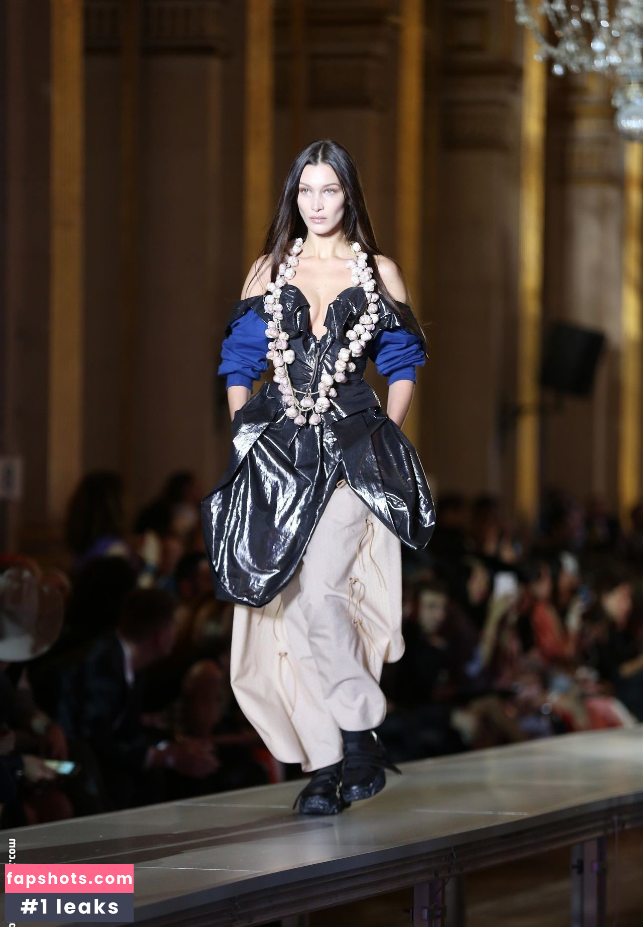 Bella Hadid gallery photo #1237