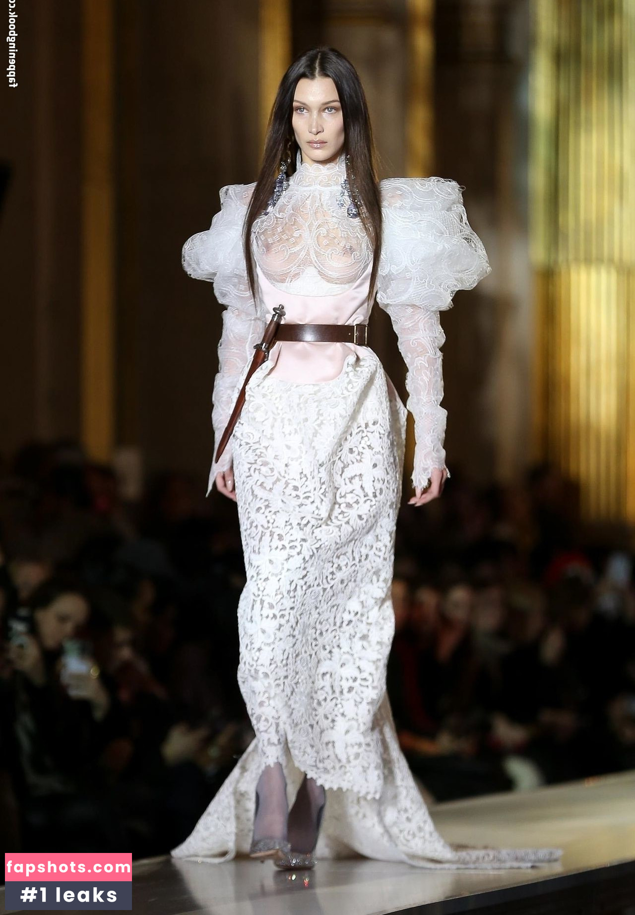 Bella Hadid gallery photo #1242