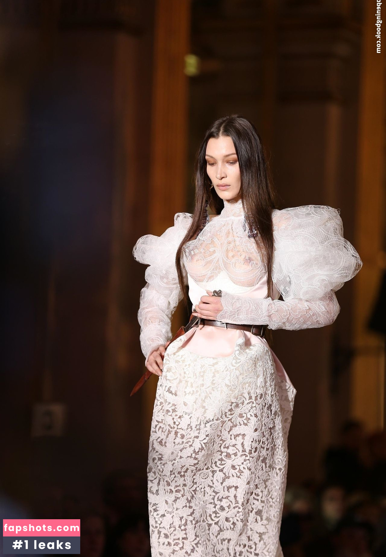 Bella Hadid gallery photo #1286