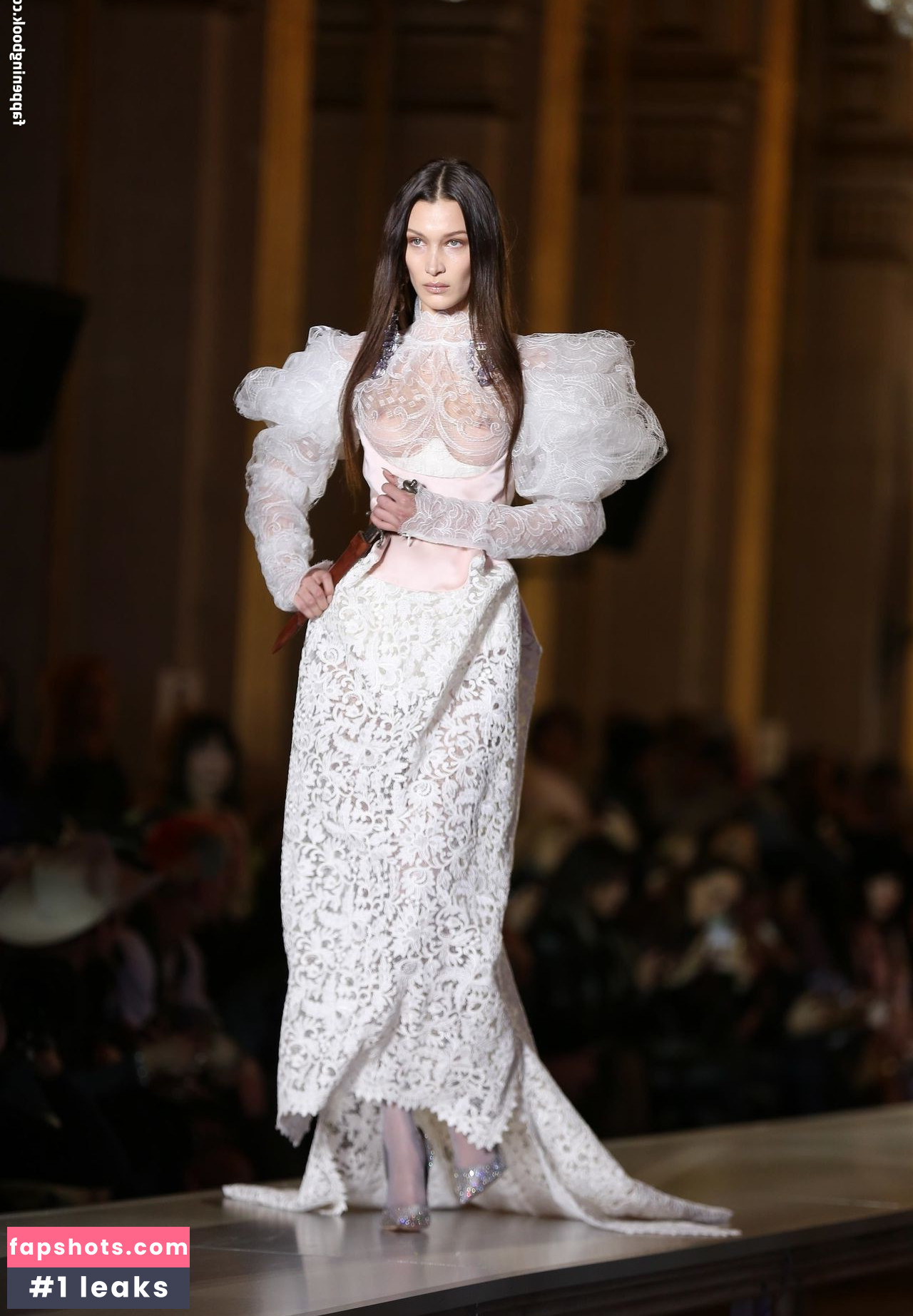 Bella Hadid gallery photo #1291