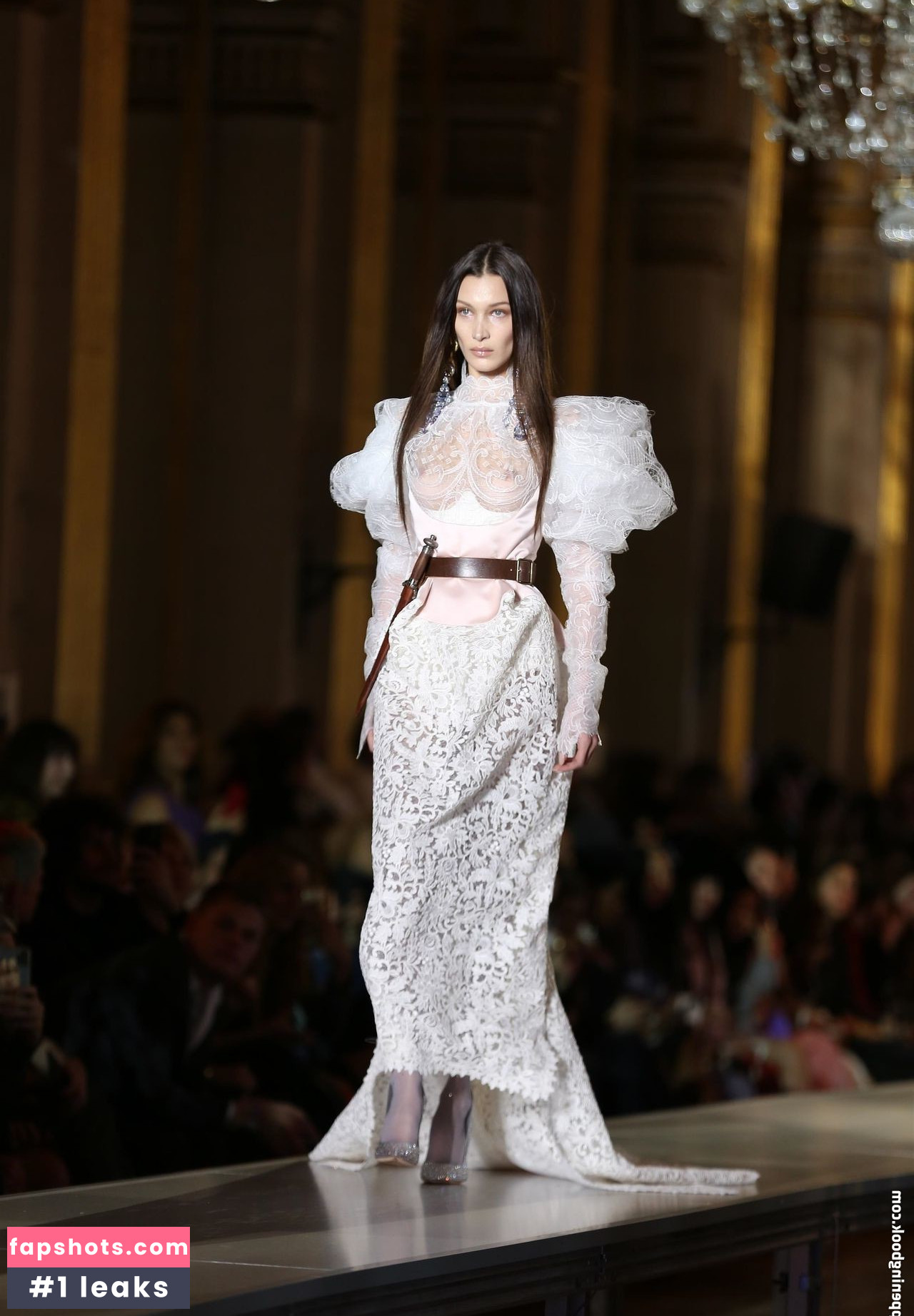 Bella Hadid gallery photo #1296