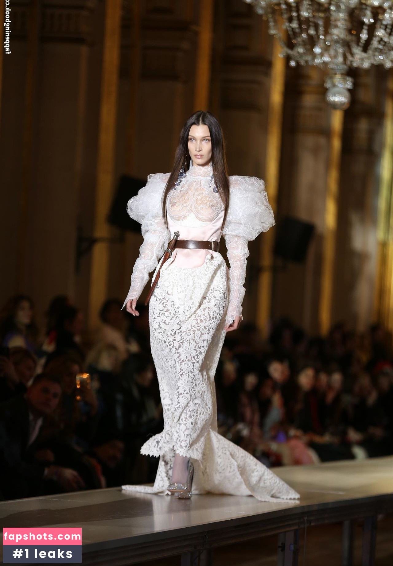 Bella Hadid gallery photo #1299