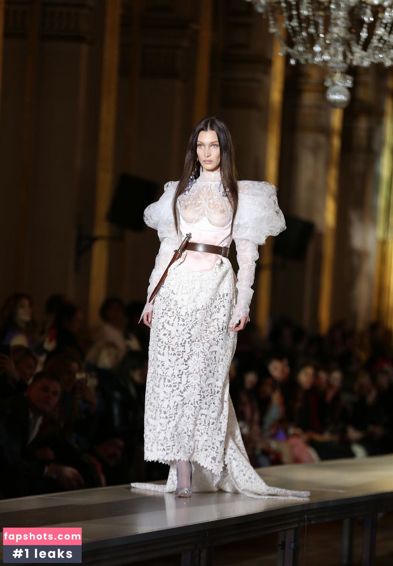 Bella Hadid gallery photo #1300