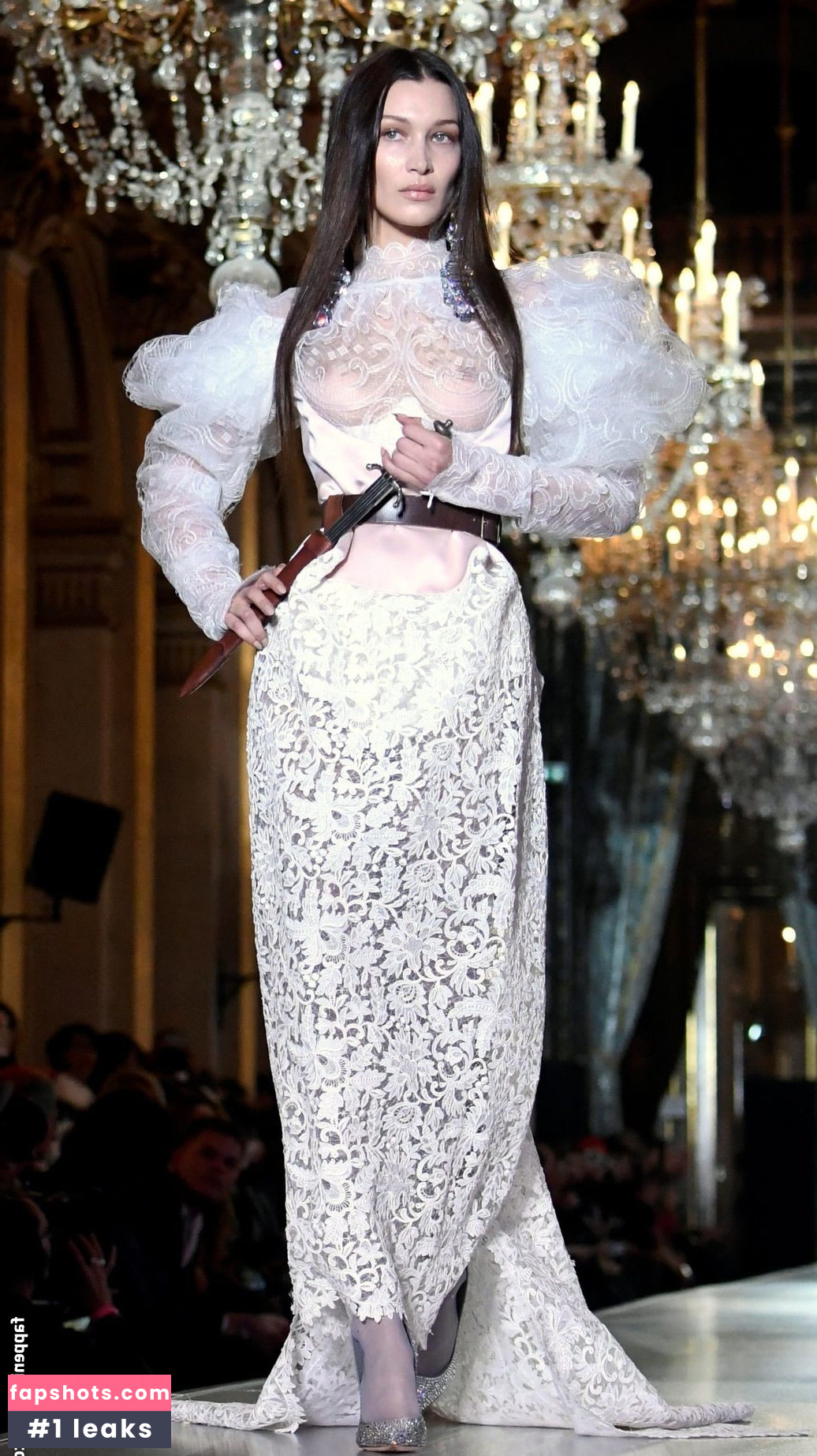 Bella Hadid gallery photo #1305