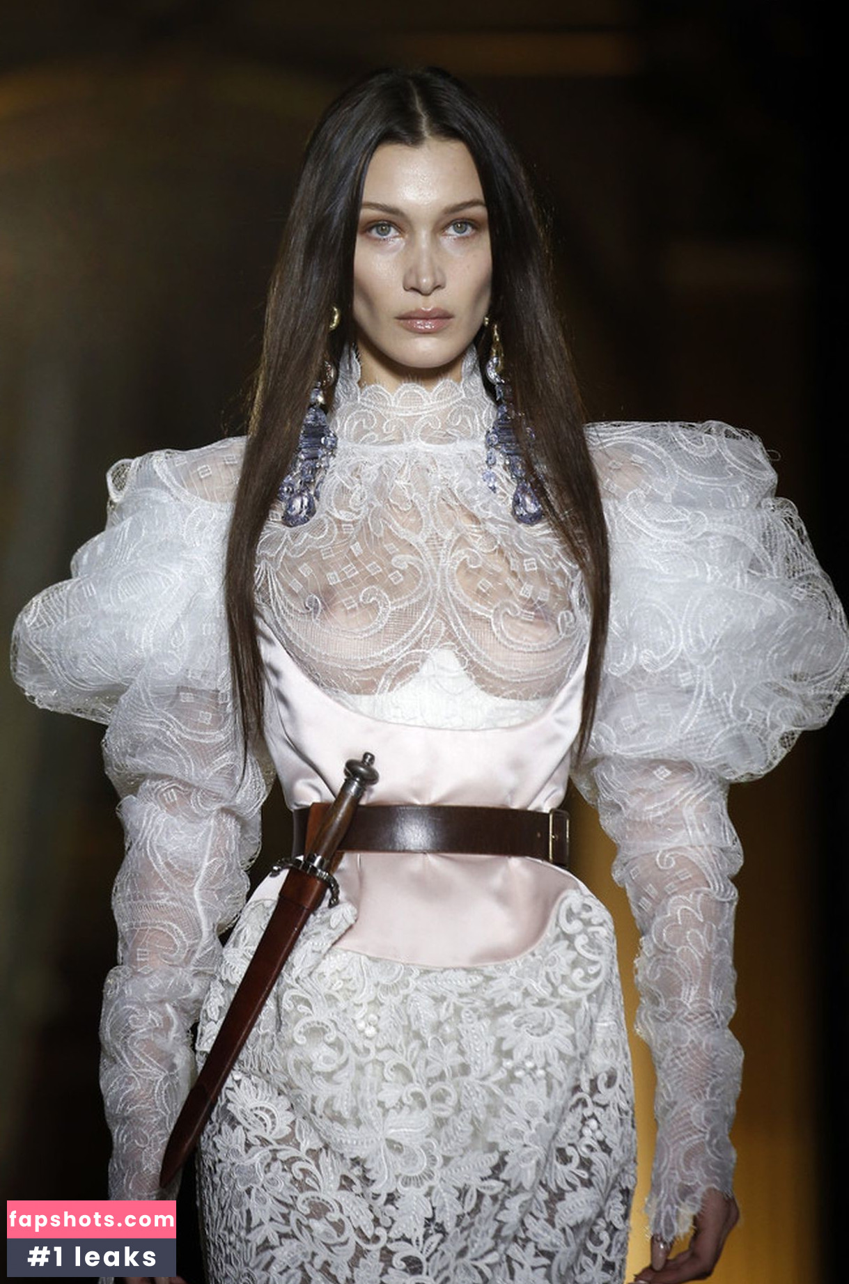 Bella Hadid gallery photo #1310